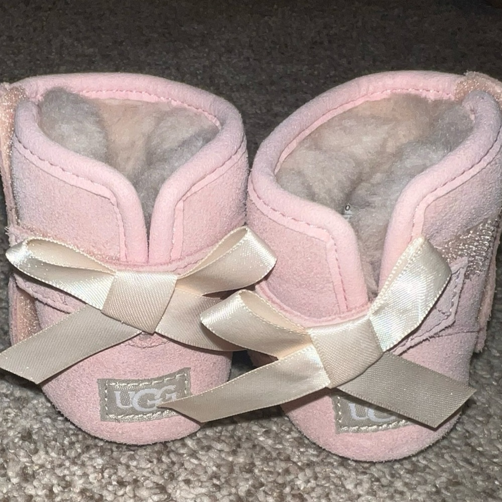 Baby Uggs 0/1 worn once